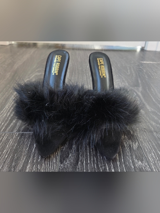 Cape Robbin Shoes - Cape Robbin Black Faux Fur Slide Mules